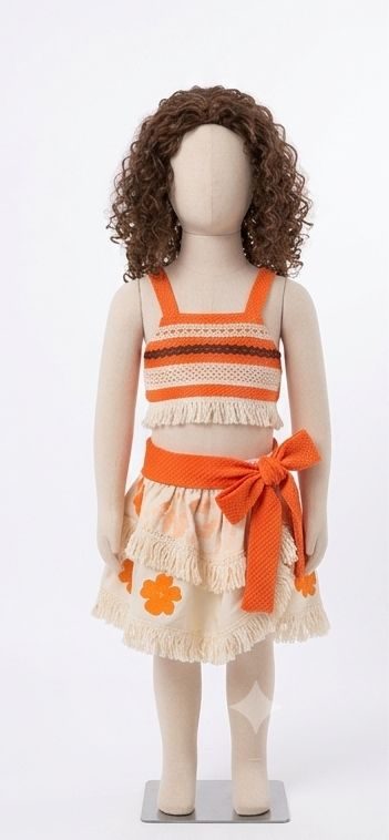 Fantasia infantil estilo ilha tropical, feita sob medida pelo Ateliê Amarena